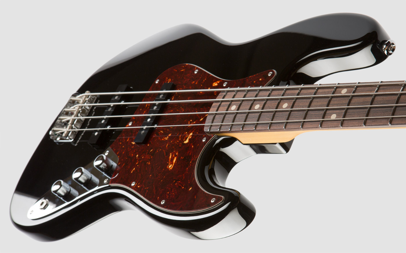 SUHR MODERN